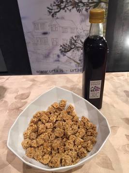 Rice crispies cakes with Urta's Herbal syrups
